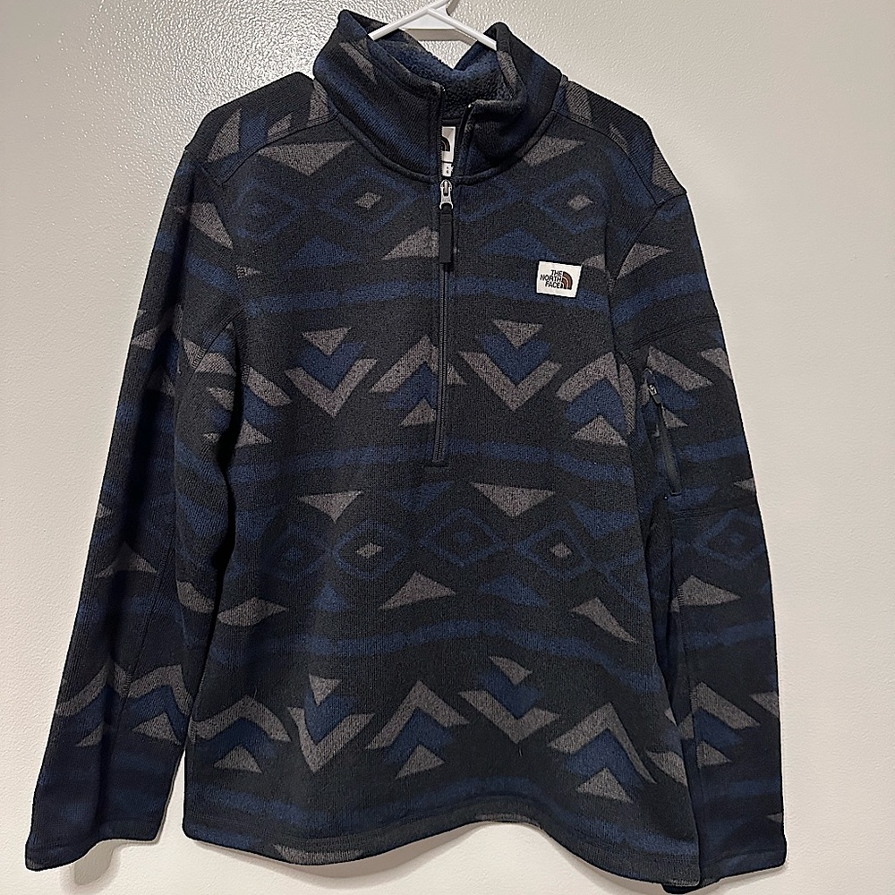 North Face - Men’s 1/4 Zip - Navy and Black - Large